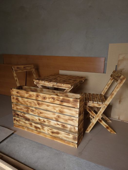 Складной стол, стулья