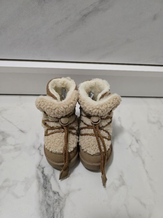 Зимни боти с топла подплата 20 номер