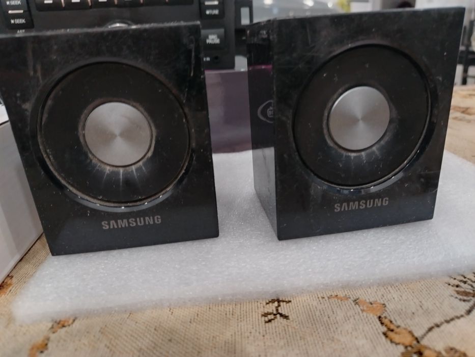 Радио для автомобиля