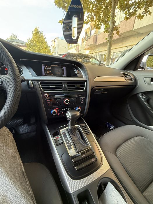 A4 b8 2012  2.0 TDI