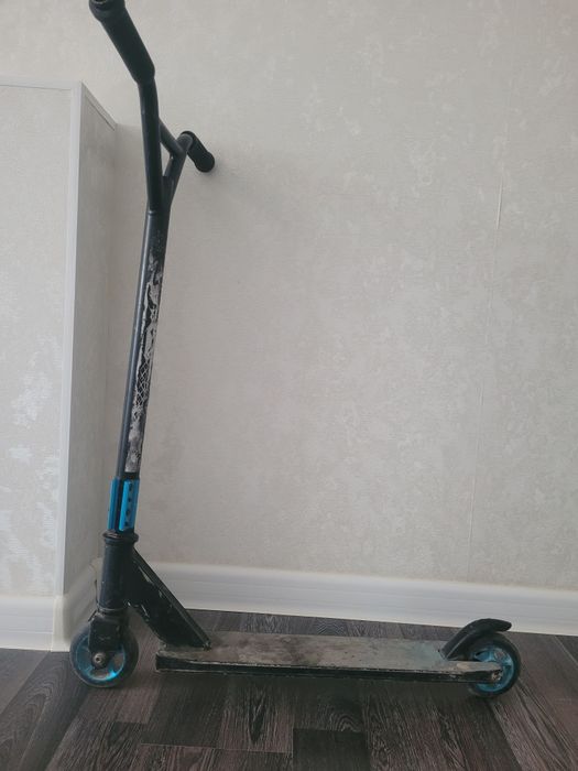 Продам трюковый самокат