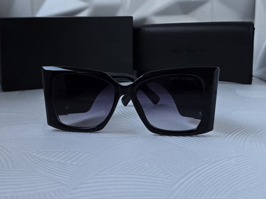 Дамски слънчеви очила правоъгълни