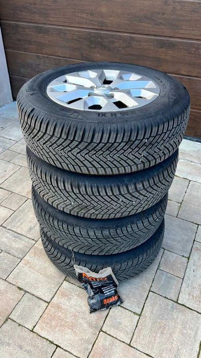 4 roti 215 65 16 pt. Dacia Duster