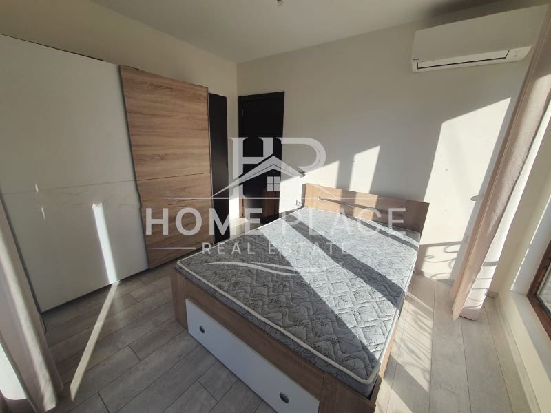 Дава се под наем Тристаен апартамент в Варна, Център - 73 кв.м за 560.49 € - Снимка #4