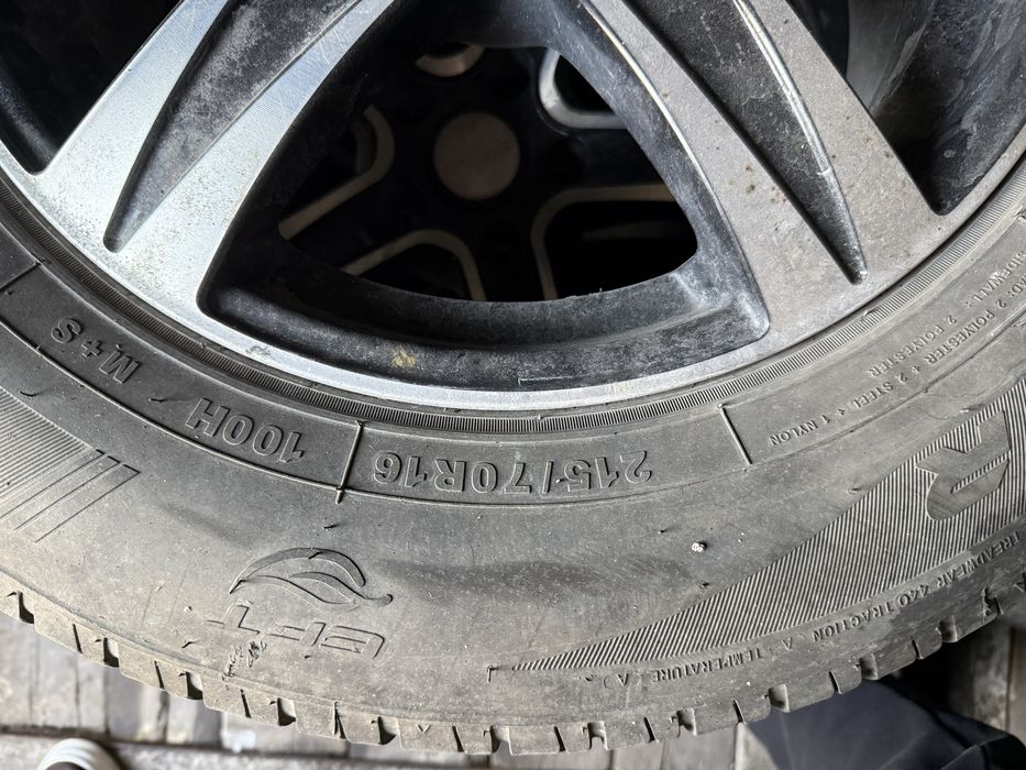 Диски с резиной в хорошем состоянии