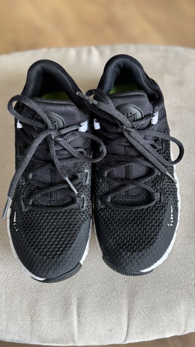 Adidasi Nike Free Metcon 4