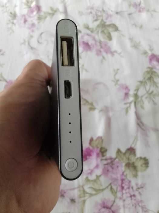 Baterie extern pt tel. incarcatoare,suport/protectie ploaie biclicleta