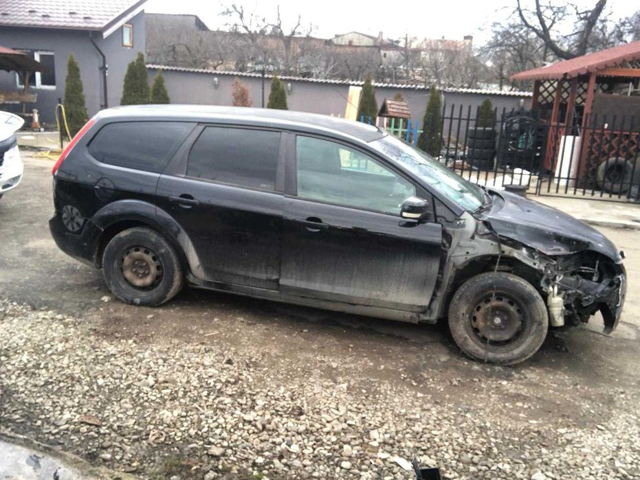 Dezmembrez Ford Focus 2 break 1.6 TDCi an 2008 cod motor G8DB