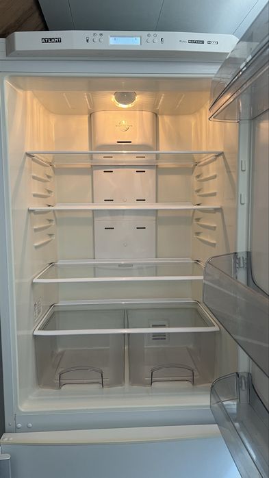 Продаю Холодильник ATLANT