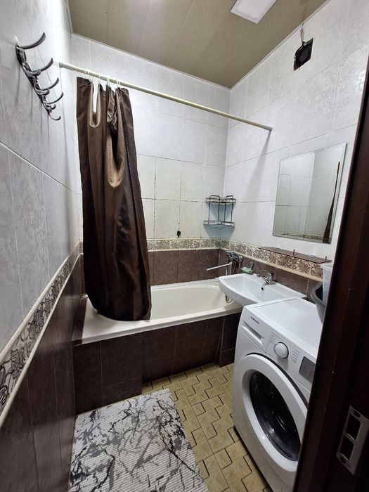 Яккасарой Шота Руставли кучасида аренда