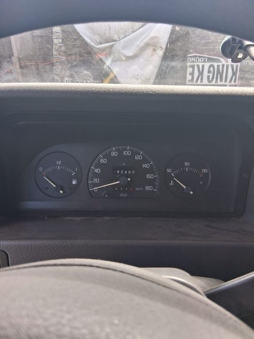 Vand rulota anu 1997 motor 1.9  pret.negociabil. telefon...0748151866