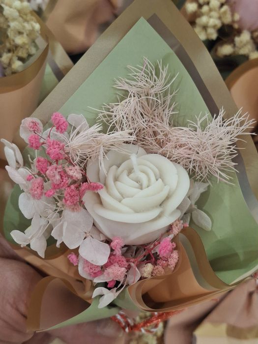 Buchetele parfumate cu foare din ceara de soia