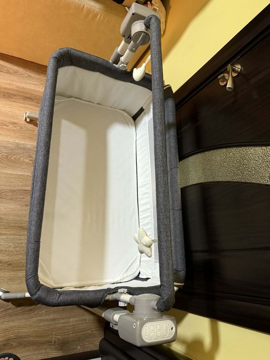 Бебешка електрическа кошара