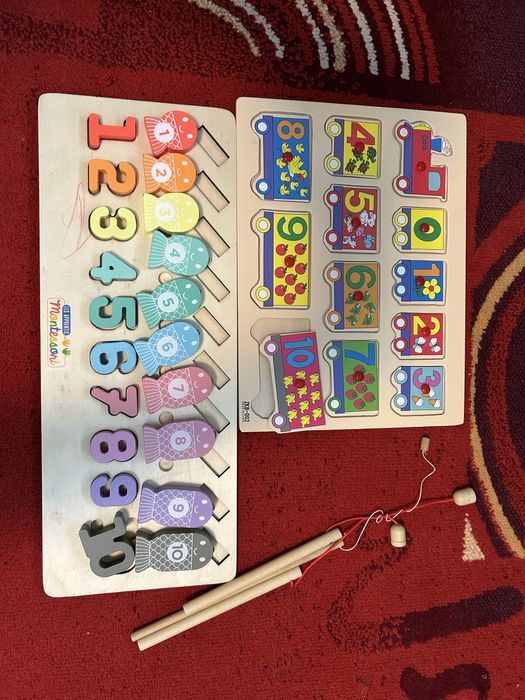 Puzzle- uri din lemn