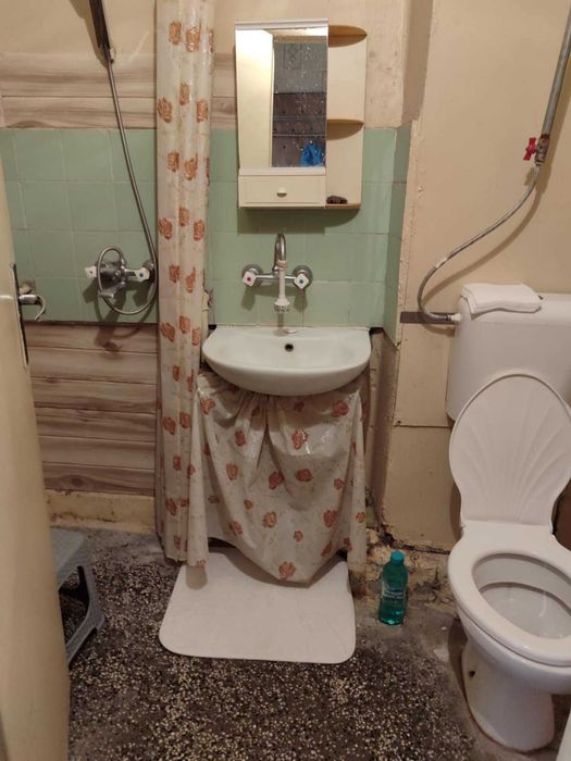 Дава се под наем Едностаен апартамент в Свищов - 45 кв.м за 127.5 € - Снимка #4