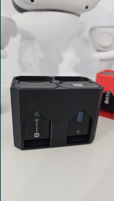 SUPORT casca moto bikeSuport baterii Sony NP-FZ100 si Canon LP-E6NH