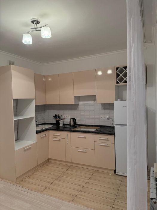 Сдам квартиру на левом берегу