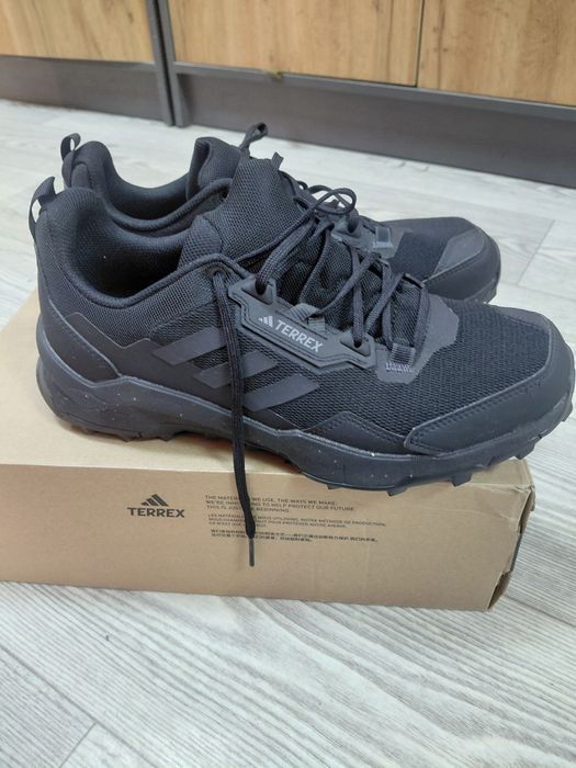 Кроссовки Адидас оригинал