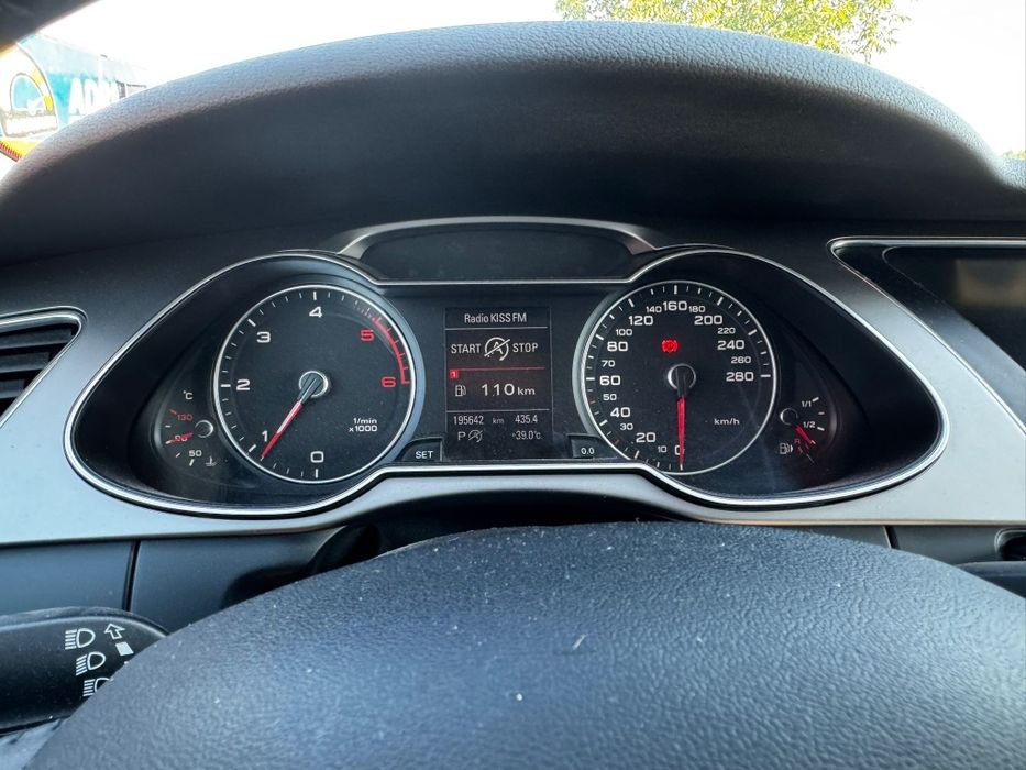 Audi A4 2.0 Tdi 143 cp  2014