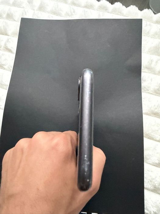 Vand IPhone 11 128GB