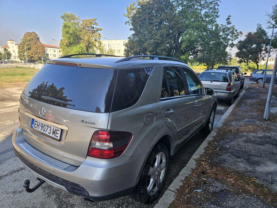 Mercedes Benz ML 320