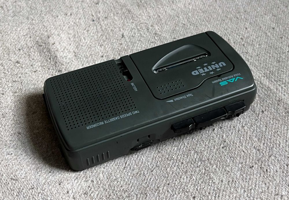 Microcasetofon reportofon United UOM 6570 activare vocala