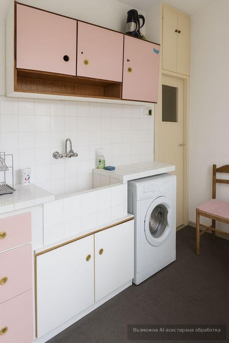 Двустаен апартамент в жк. Христо Смирненски