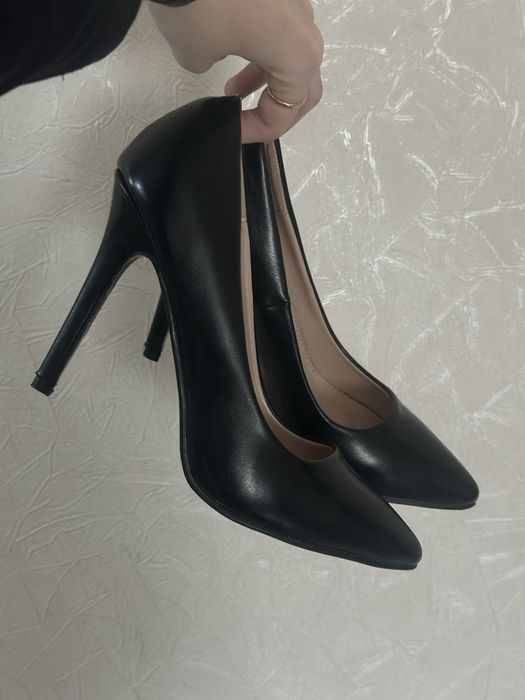 Туфли чёрные