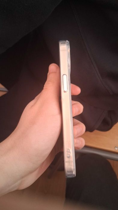 IPhone 13 impecabil