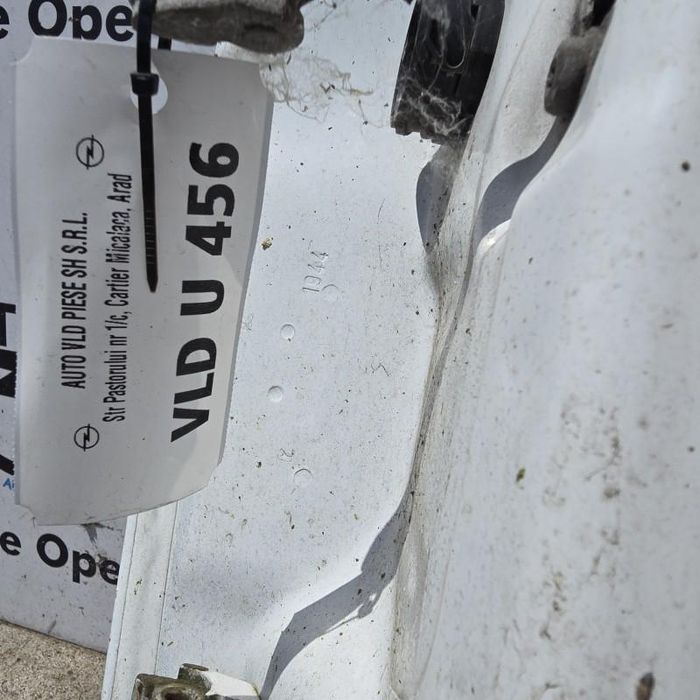 Portiera usa alba dreapta fata Opel Corsa C