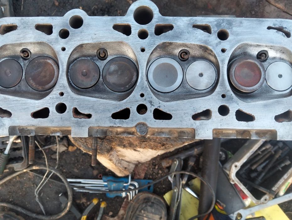 Головка пассат б4. Пассат в4.