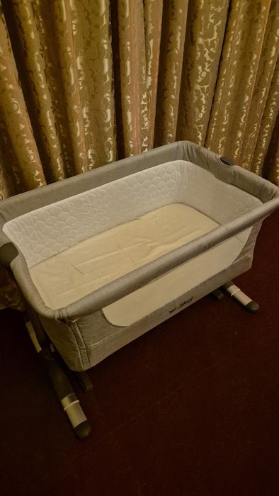 Детская кроватка Jikel