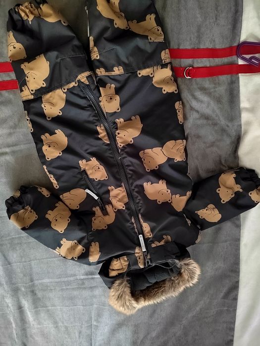 Космонавт/гащеризон