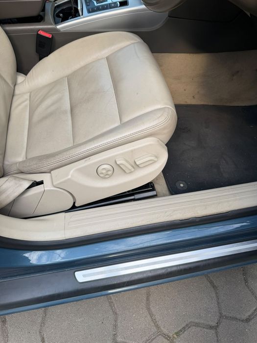 Audi a6 2011 volan pe dreapta