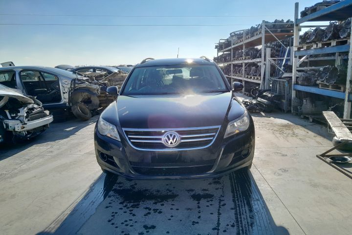 Motoras macara geam fata dreapta 5N0959701D / 5K0959793 5N0959701D /
