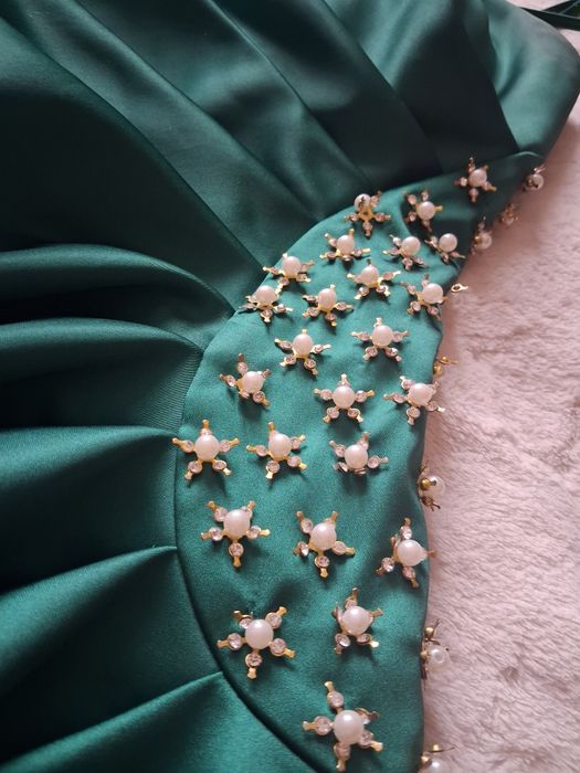 Продам платье 44 размер