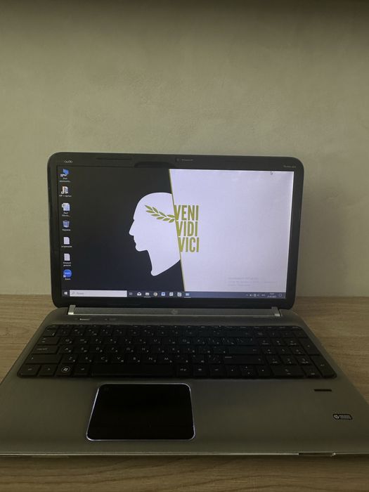 HP pavilion dv6.
