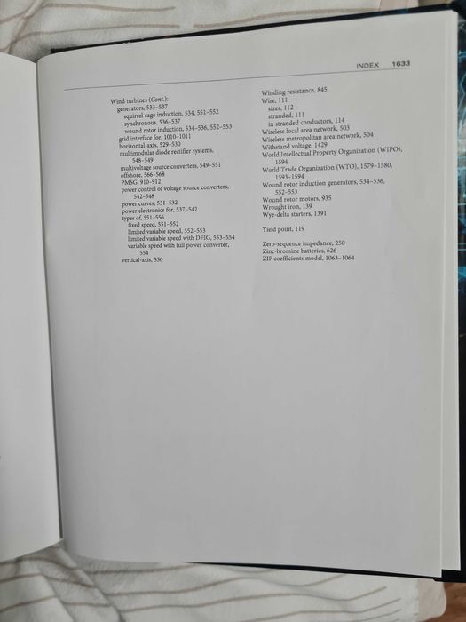 Standard handbook for electrical engineers.Pret. 650 Ron neg