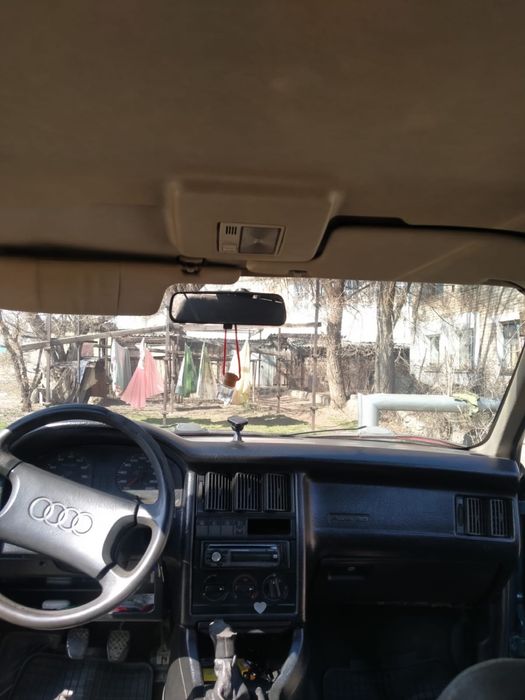 Продам Ауди 80 б3