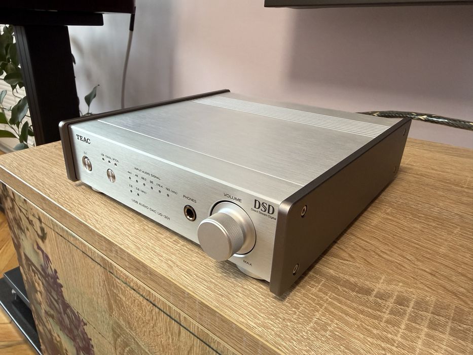 Teac UD-301 Balanced DSD DAC