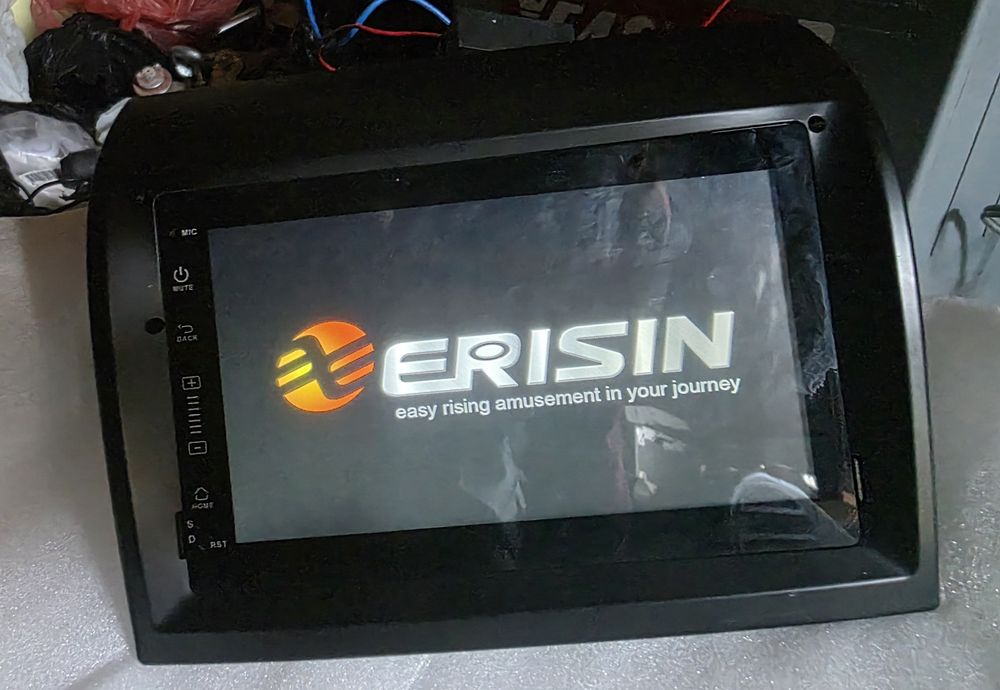 Оригинален третистоп с камера + мултимедия за Peugeot, Citroen, Fiat