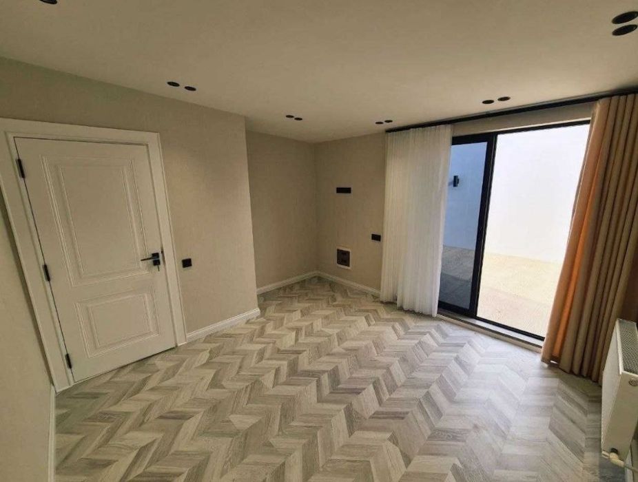 Алишеробод, Мирзо Улугбек! Продается таунхаус 230 кв.м