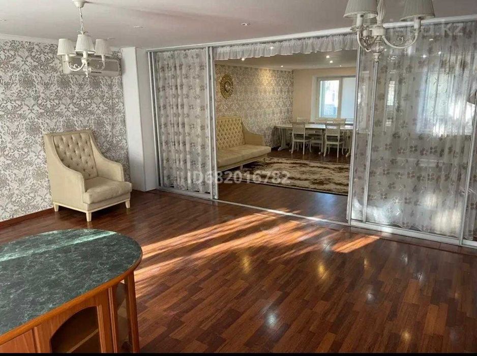 Продам 2х этажный коттедж