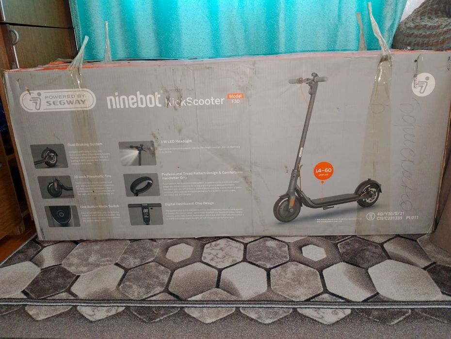 Продам электросамокат новый