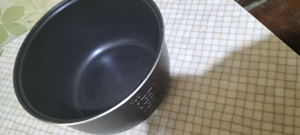 Продам мультиварку