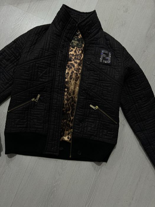 Fendi куртка