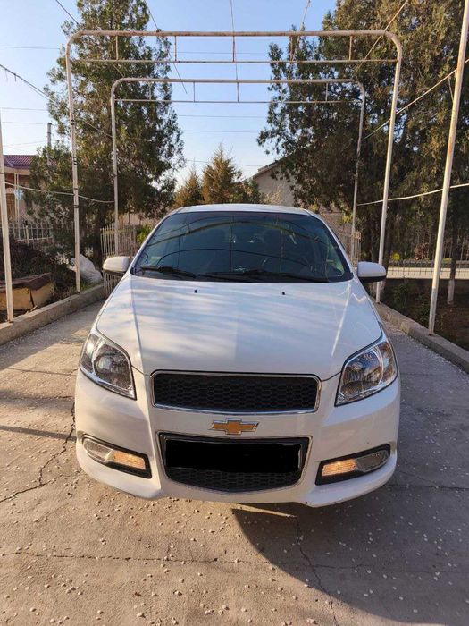 Chevrolet Nexia 3  A/T sotiladi