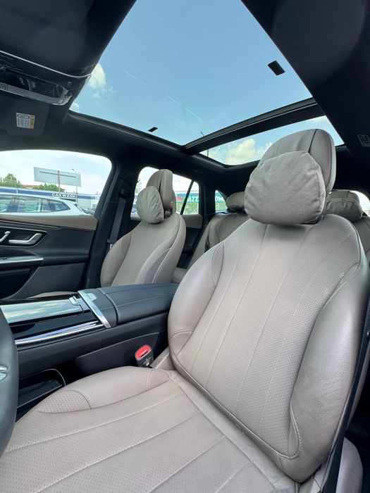 Mersedes benz EQE 500 SUV