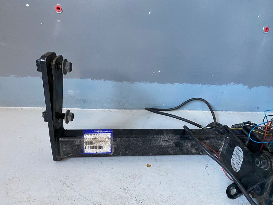 Carlig demontabil cu instalatie si modul VOLVO S60 V60 31359557 31218693 31373185 31399575