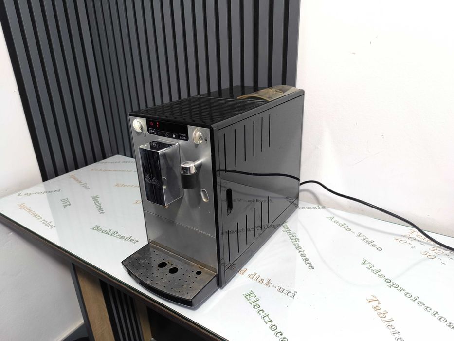 Expresor de Cafea Melitta Caffeo Lattra